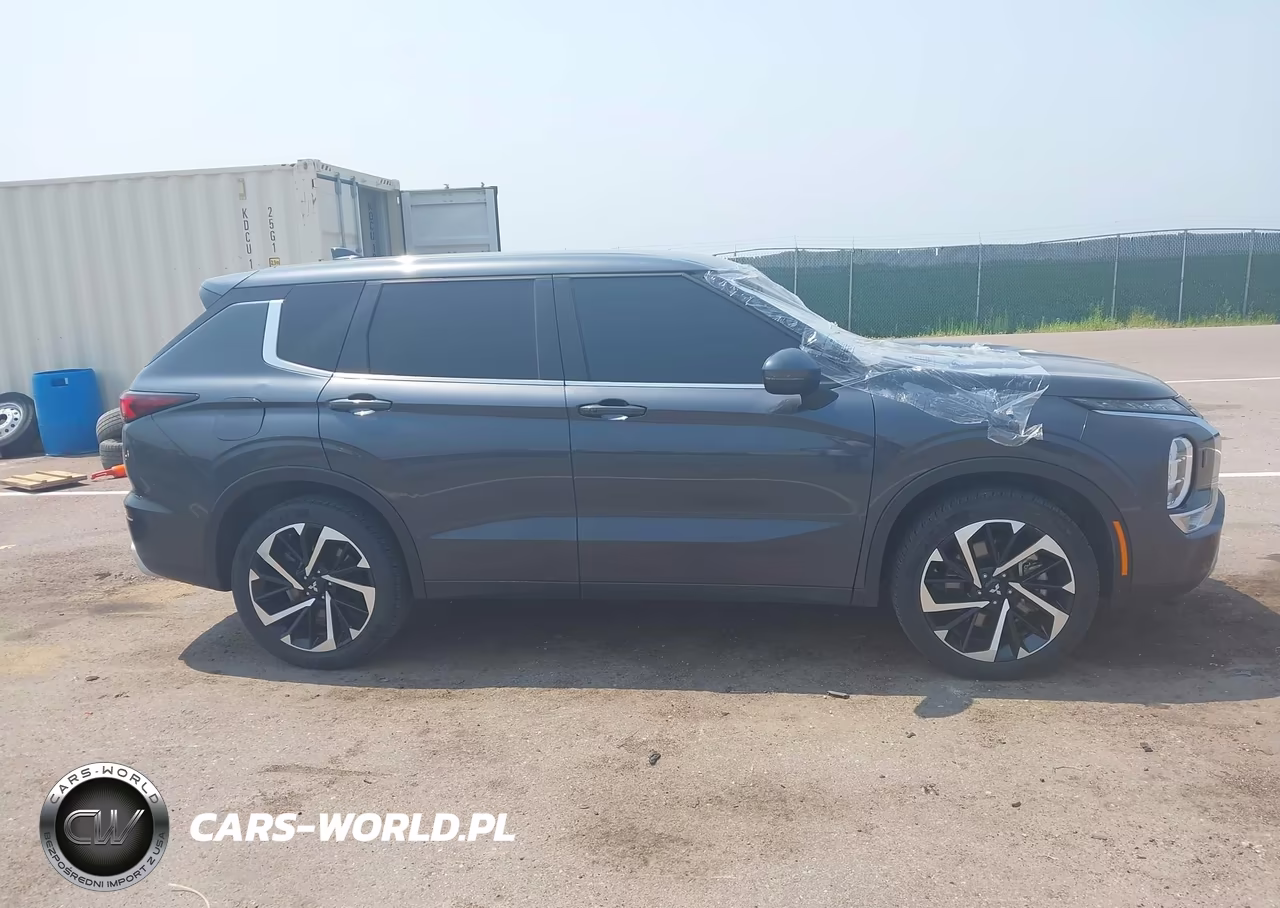 2024 Mitsubishi Outlander Se 2.5 S-Awc-Se Black Edition S-Awc-Se Black Edition W-Pano Roof S-Awc-Se Ralliart S-Awc VIN:JA4J4VA88RZ051811 - 13