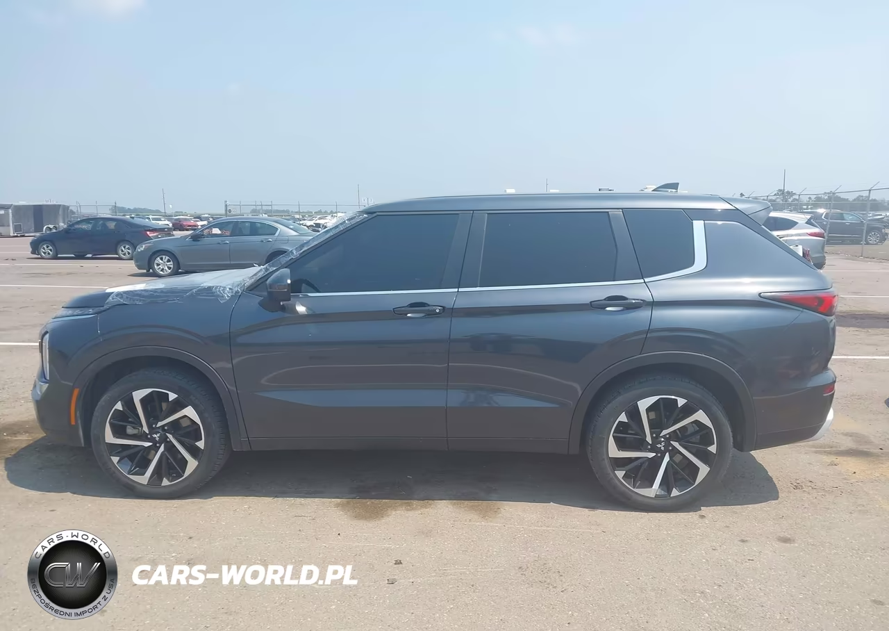 2024 Mitsubishi Outlander Se 2.5 S-Awc-Se Black Edition S-Awc-Se Black Edition W-Pano Roof S-Awc-Se Ralliart S-Awc VIN:JA4J4VA88RZ051811 - 14
