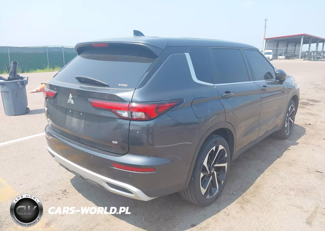 2024 Mitsubishi Outlander Se 2.5 S-Awc-Se Black Edition S-Awc-Se Black Edition W-Pano Roof S-Awc-Se Ralliart S-Awc VIN:JA4J4VA88RZ051811 - 4