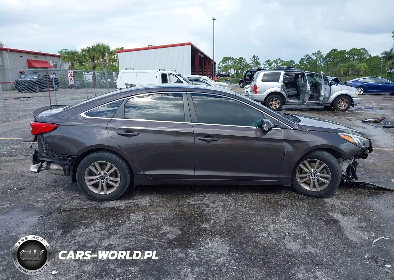 2016 Hyundai Sonata Se VIN:5NPE24AF6GH281924 - 13