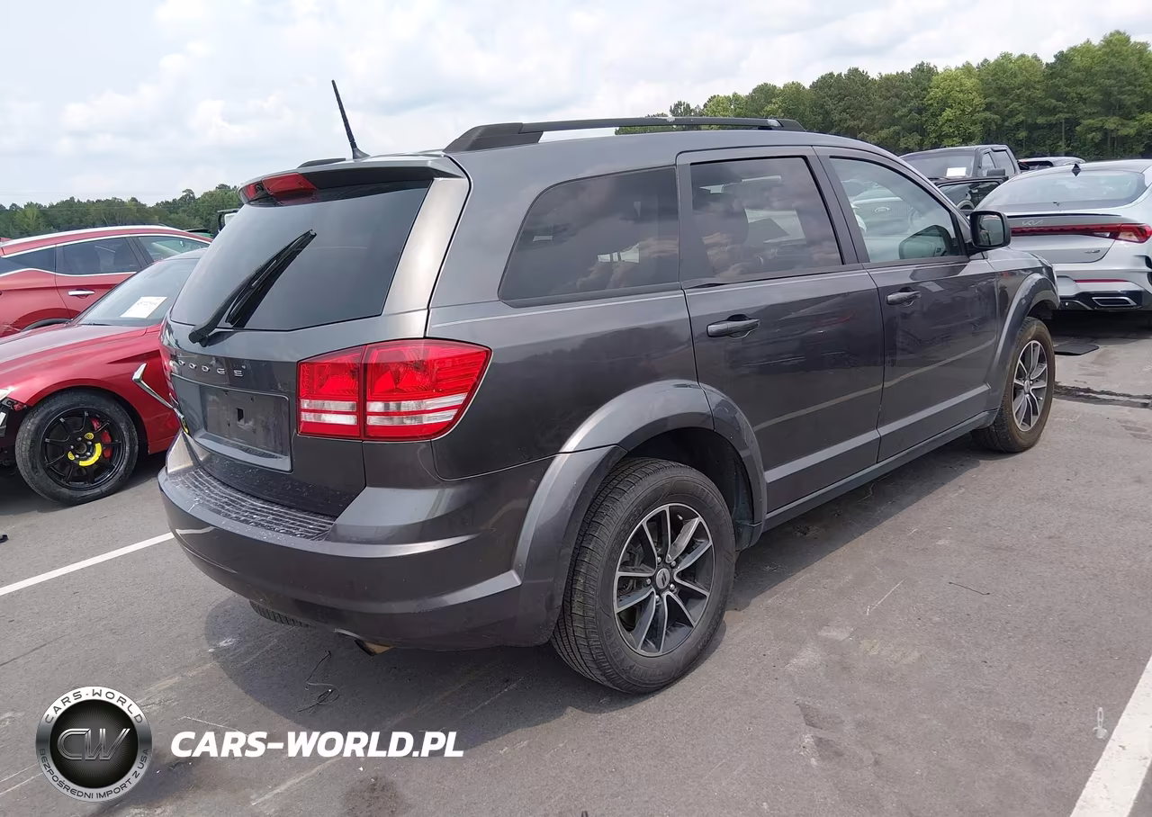 2018 Dodge Journey Se VIN:3C4PDCAB9JT525664 - 4