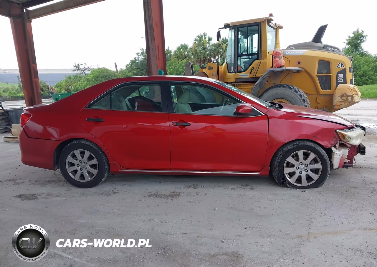 2012 Toyota Camry Le VIN:4T1BF1FK5CU520287 - 14