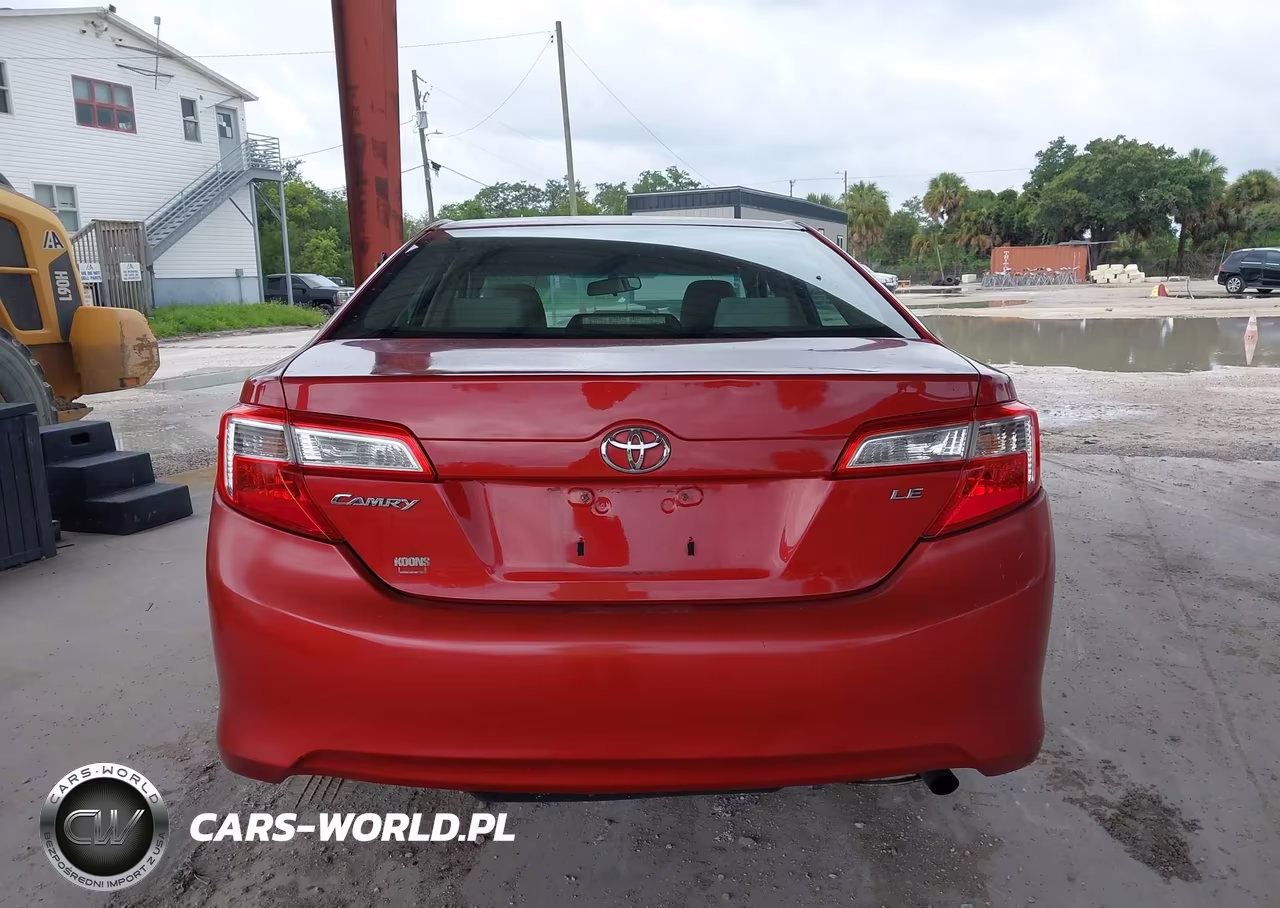 2012 Toyota Camry Le VIN:4T1BF1FK5CU520287 - 17