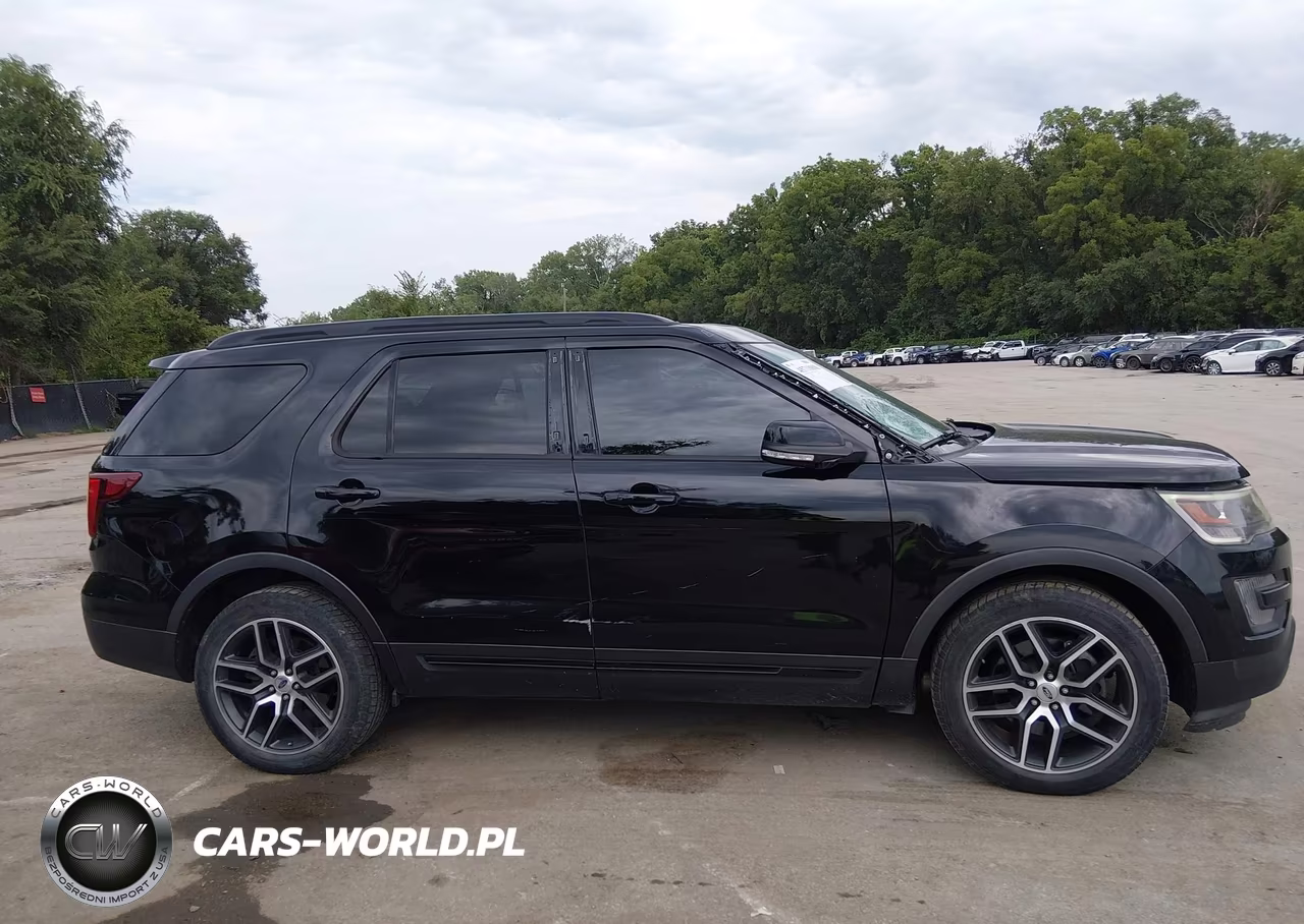 2016 Ford Explorer Sport VIN:1FM5K8GT4GGA34163 - 13