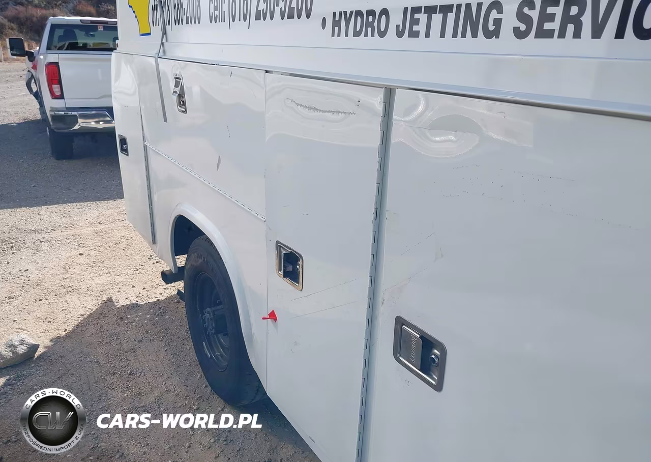 2014 Ford E-350 Cutaway VIN:1FDWE3FL8EDA75734 - 19