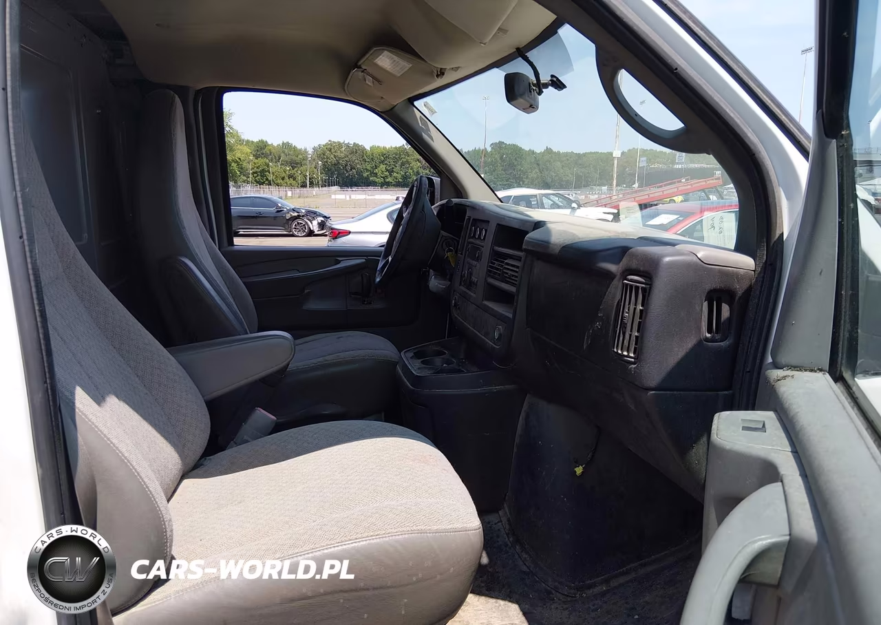 2014 GMC Savana 2500 Work Van VIN:1GTW7GBA6E1210365 - 5