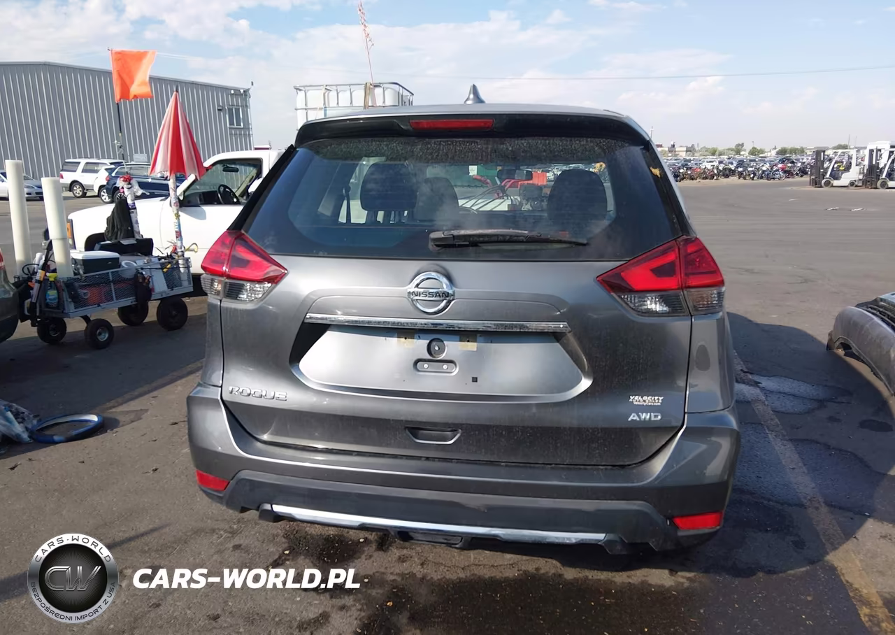 2017 Nissan Rogue S VIN:KNMAT2MV9HP572149 - 17
