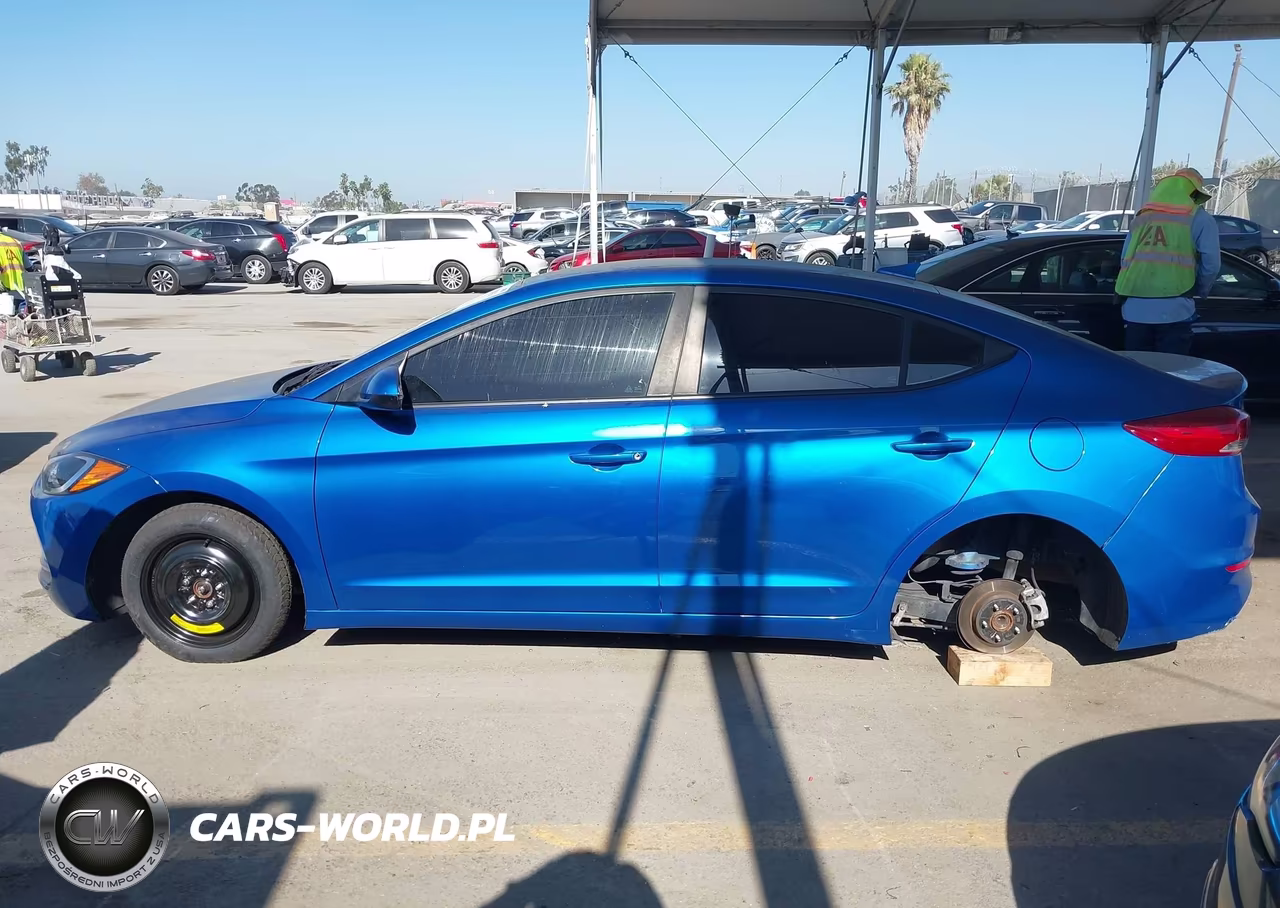 2018 Hyundai Elantra Sel VIN:5NPD84LF1JH328680 - 15