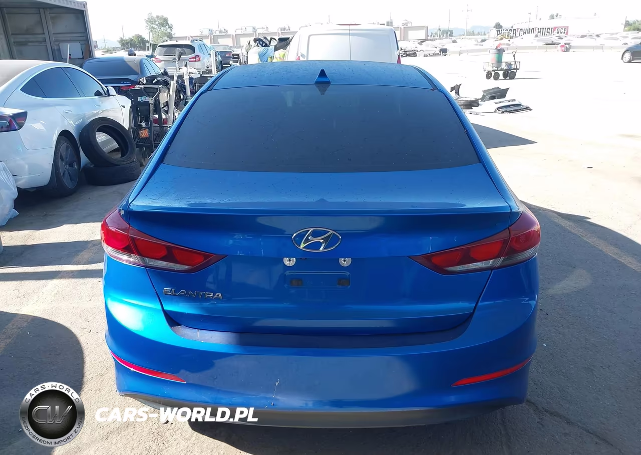 2018 Hyundai Elantra Sel VIN:5NPD84LF1JH328680 - 17