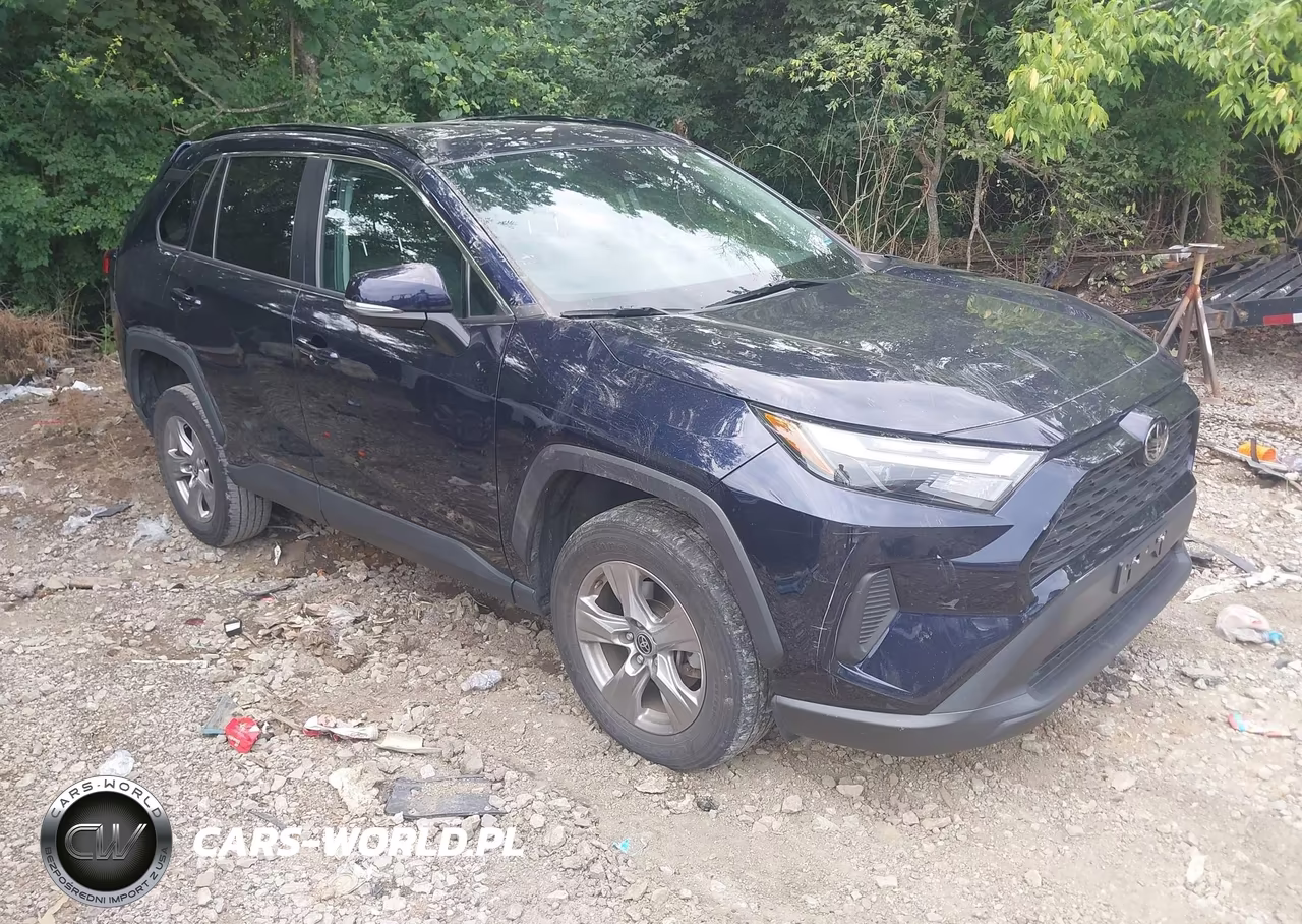2023 Toyota Rav4 Xle – zdjęcie 1 z 18