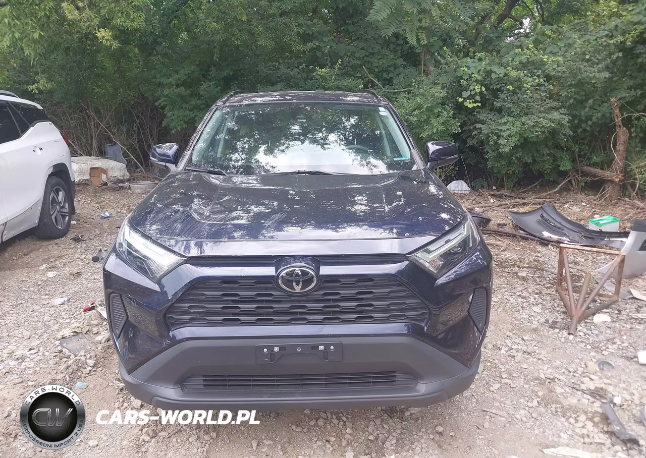 2023 Toyota Rav4 Xle VIN:2T3P1RFV3PW375485 - 12
