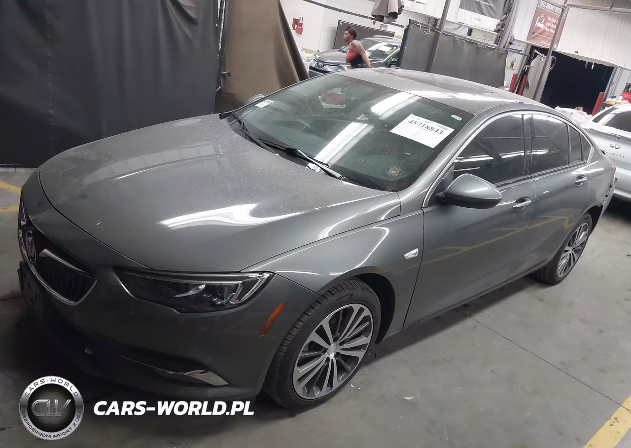 2018 Buick Regal Sportback Preferred Ii VIN:W04GM6SXXJ1070207 - 2