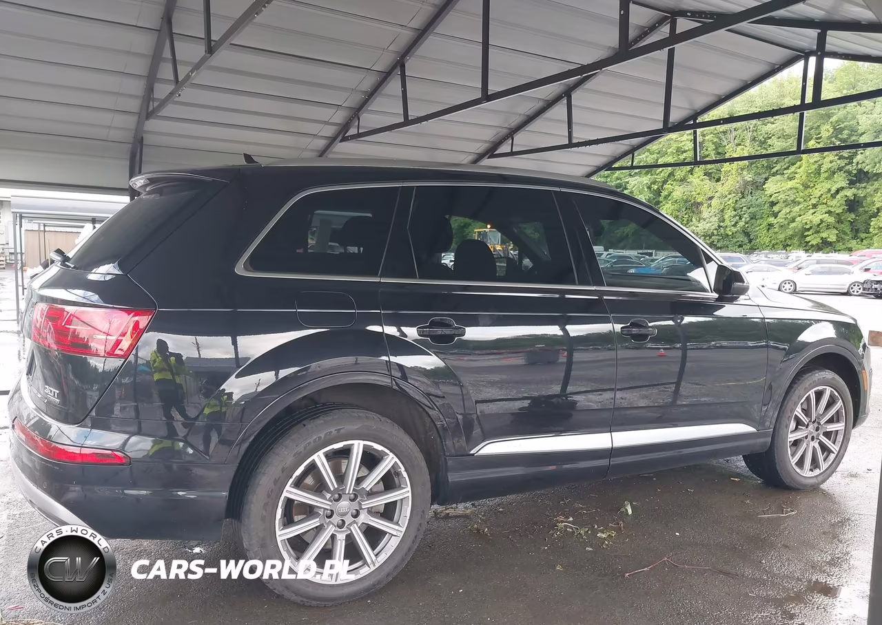 2018 Audi Q7 3.0T Premium VIN:WA1LAAF76JD018222 - 13