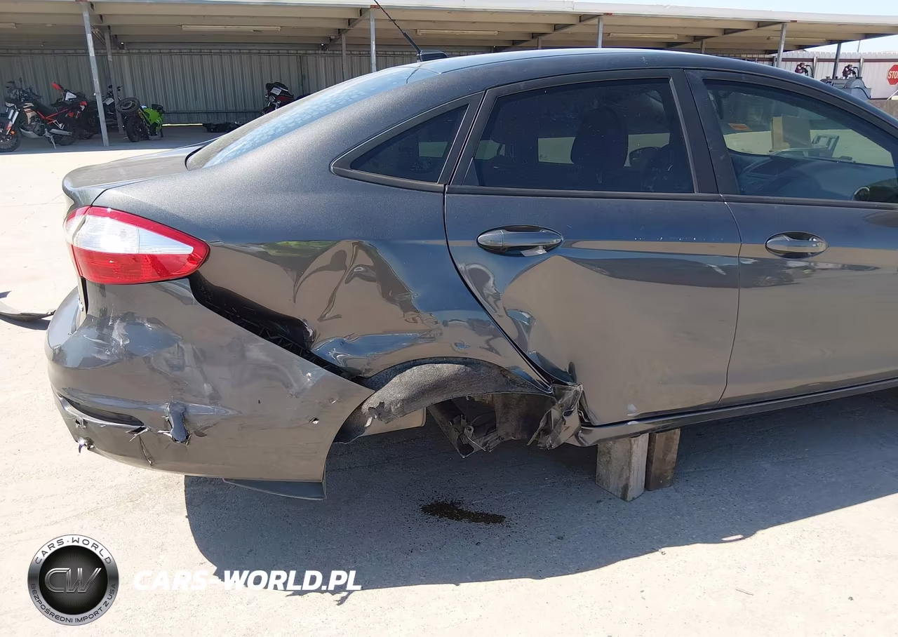 2019 Ford Fiesta Se VIN:3FADP4BJ0KM157981 - 6