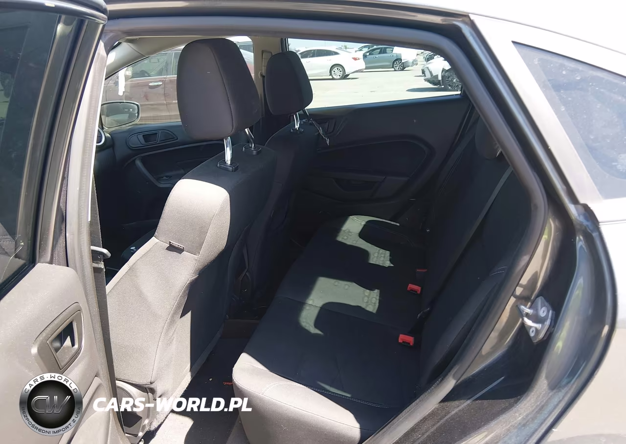 2019 Ford Fiesta Se VIN:3FADP4BJ0KM157981 - 8