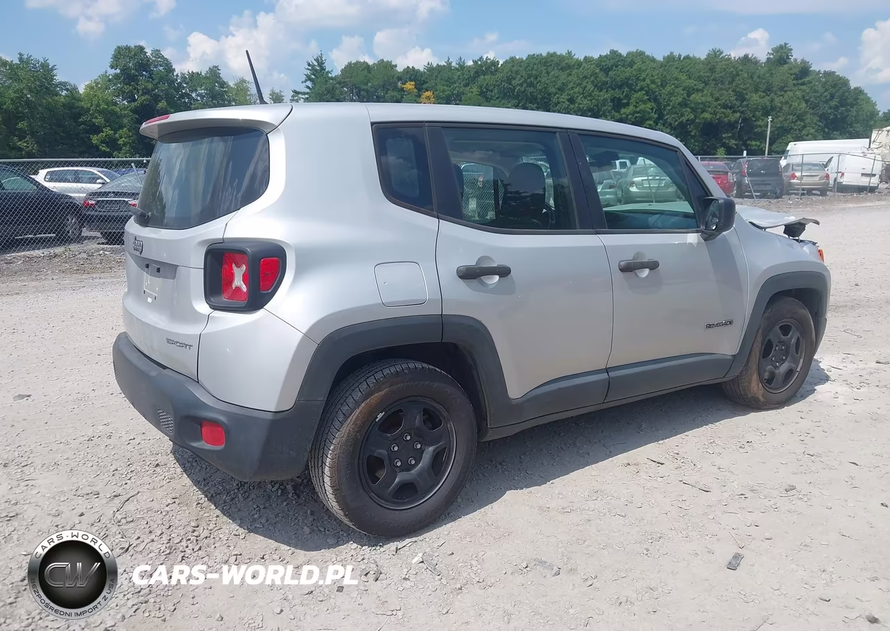 2017 Jeep Renegade Sport VIN:ZACCJAAH7HPF49687 - 4