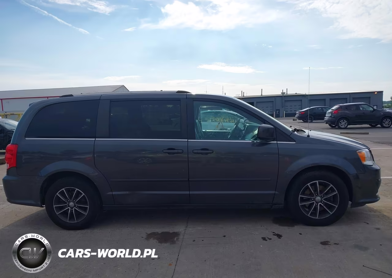 2017 Dodge Grand Caravan Sxt VIN:2C4RDGCG5HR847255 - 13