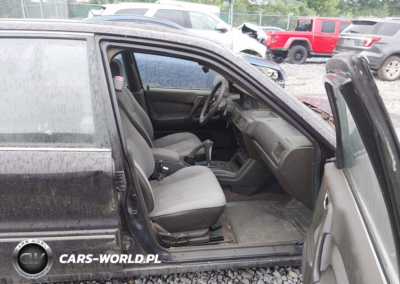 1993 Mitsubishi Galant S VIN:JA3CH46D2PZ016146 - 5
