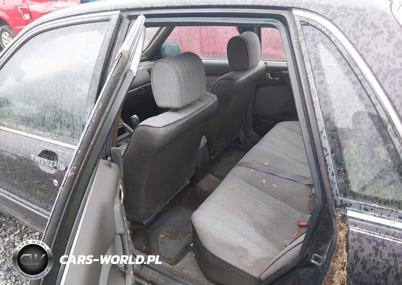 1993 Mitsubishi Galant S VIN:JA3CH46D2PZ016146 - 8