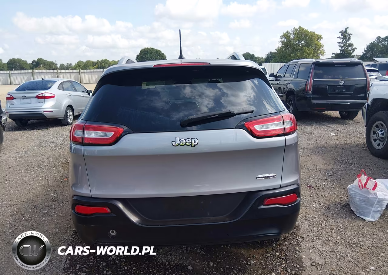 2014 Jeep Cherokee Latitude VIN:1C4PJLCB9EW144063 - 16
