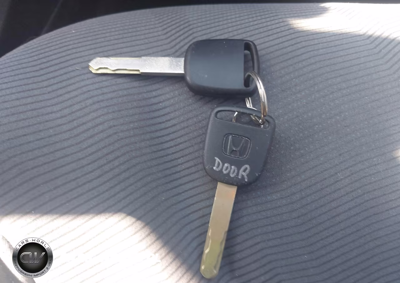 2010 Honda Fit VIN:JHMGE8H22AC009074 - 11