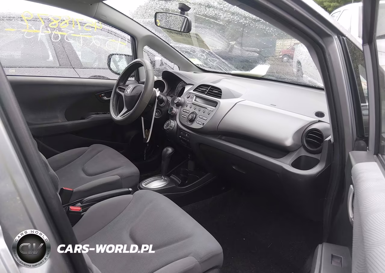 2009 Honda Fit VIN:JHMGE88229S032467 - 5