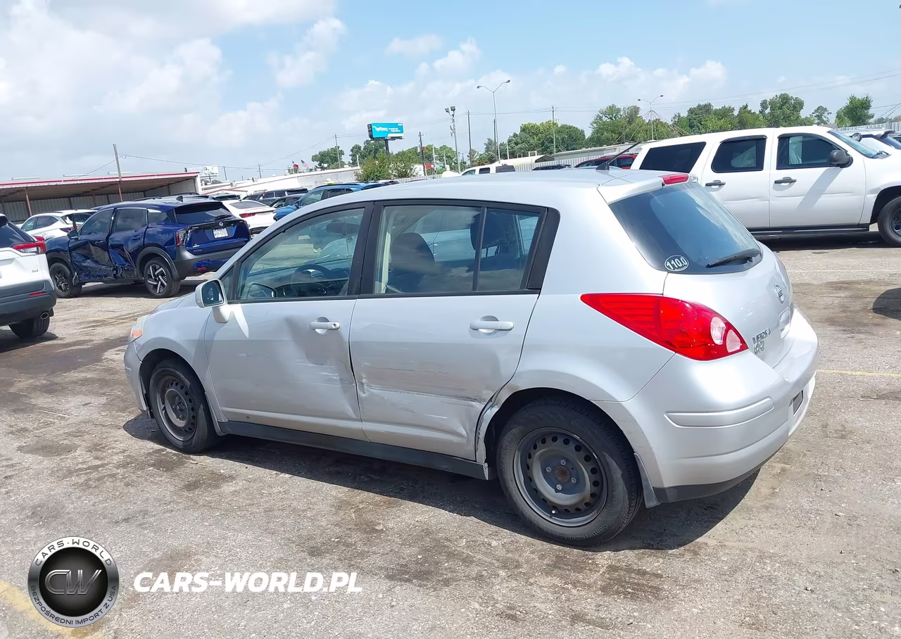 2011 Nissan Versa 1.8S VIN:3N1BC1CP0BL511943 - 14