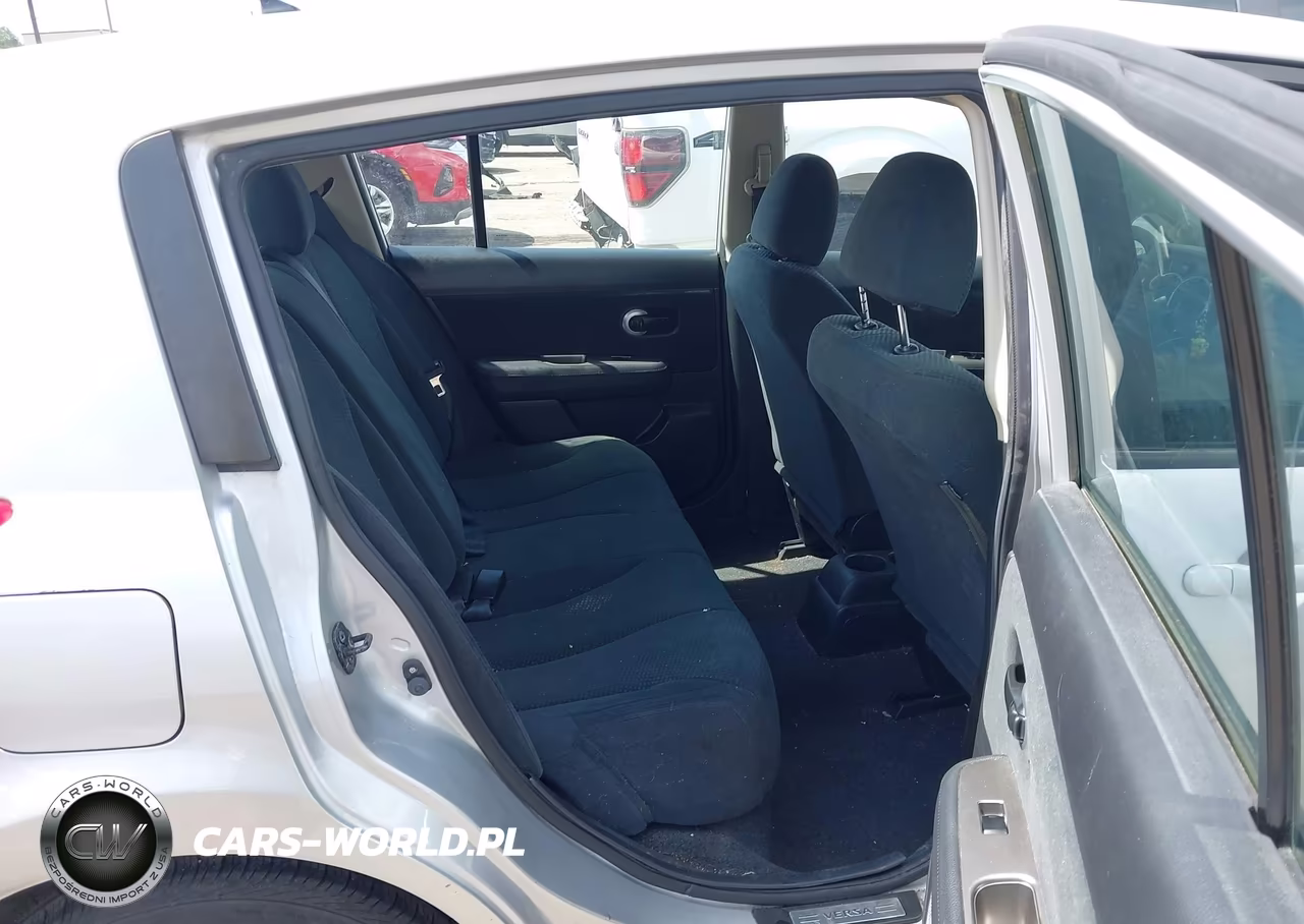 2011 Nissan Versa 1.8S VIN:3N1BC1CP0BL511943 - 8