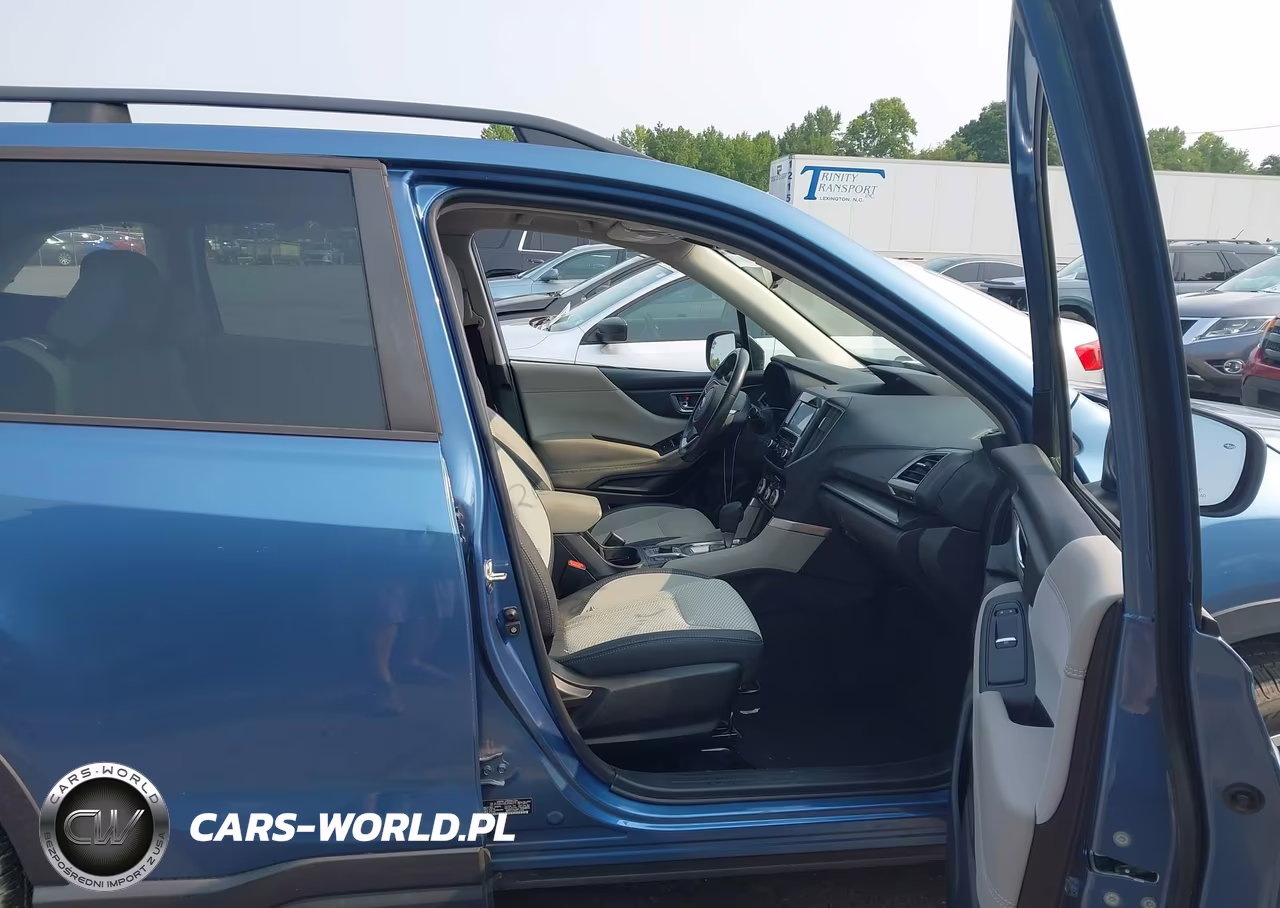 2020 Subaru Forester Premium VIN:JF2SKAJC6LH566219 - 5