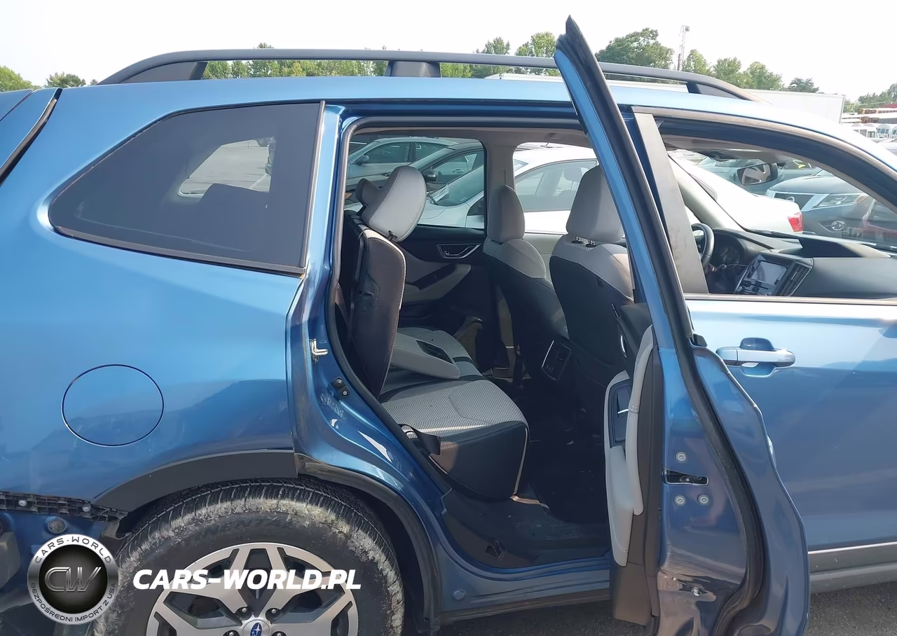 2020 Subaru Forester Premium VIN:JF2SKAJC6LH566219 - 8