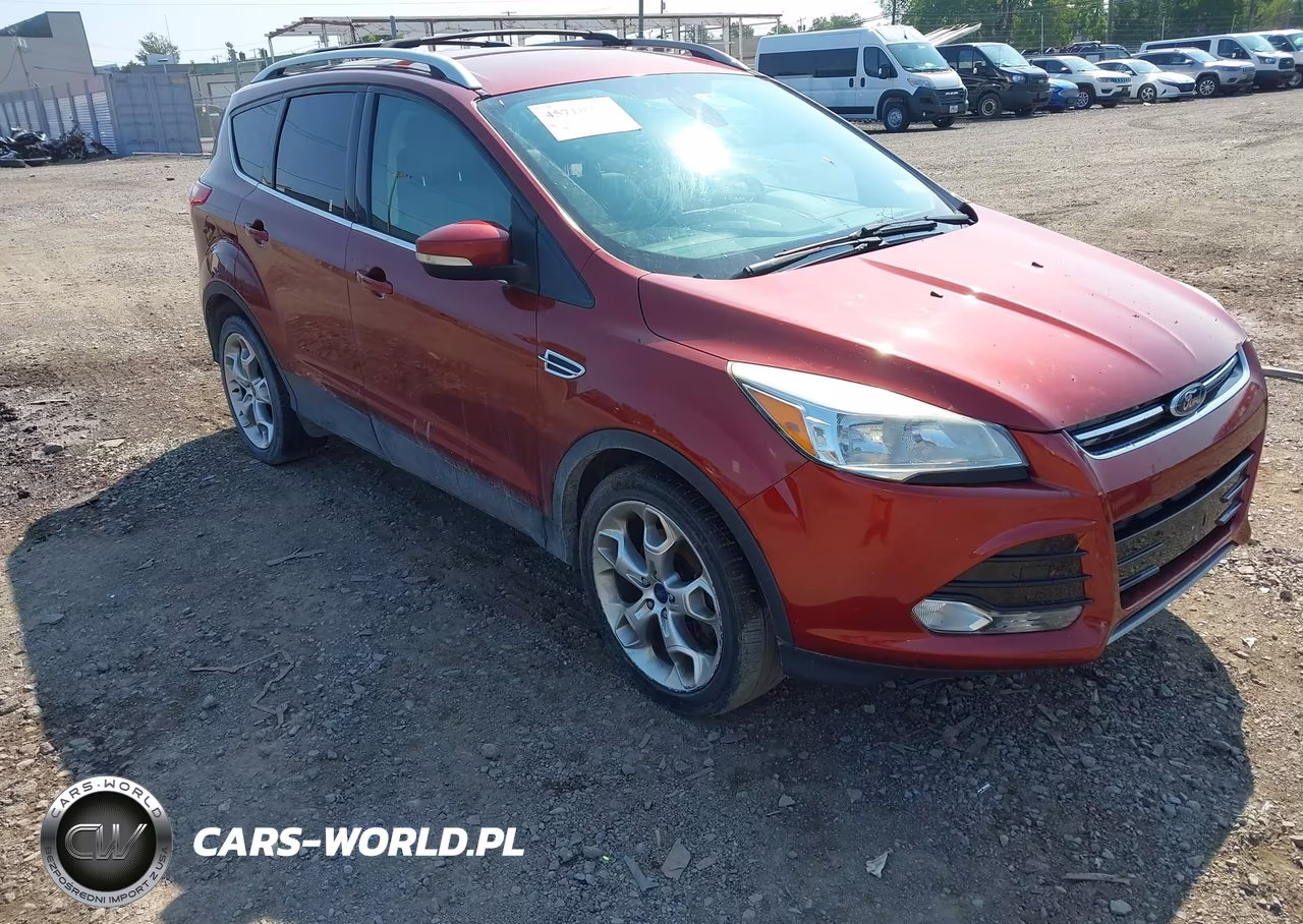 2014 Ford Escape Titanium – zdjęcie 1 z 17