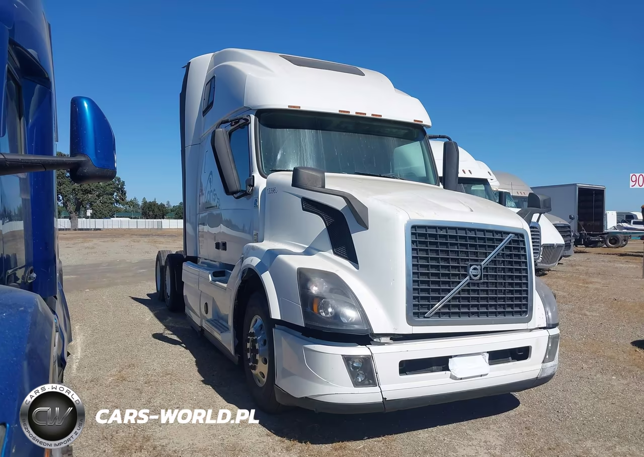 2016 Volvo Vn