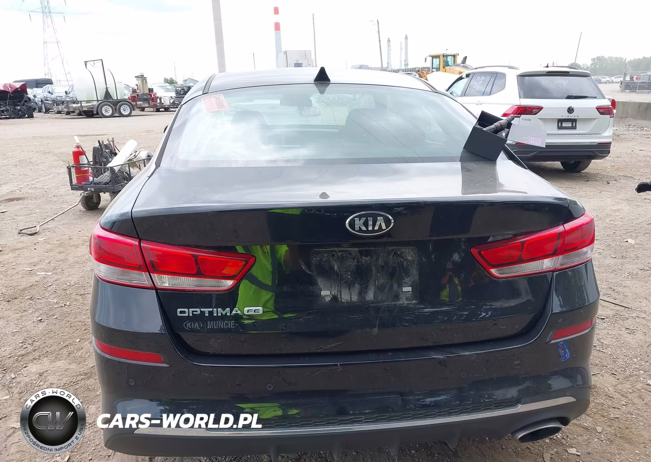 2020 Kia Optima Lx VIN:5XXGT4L37LG380895 - 16