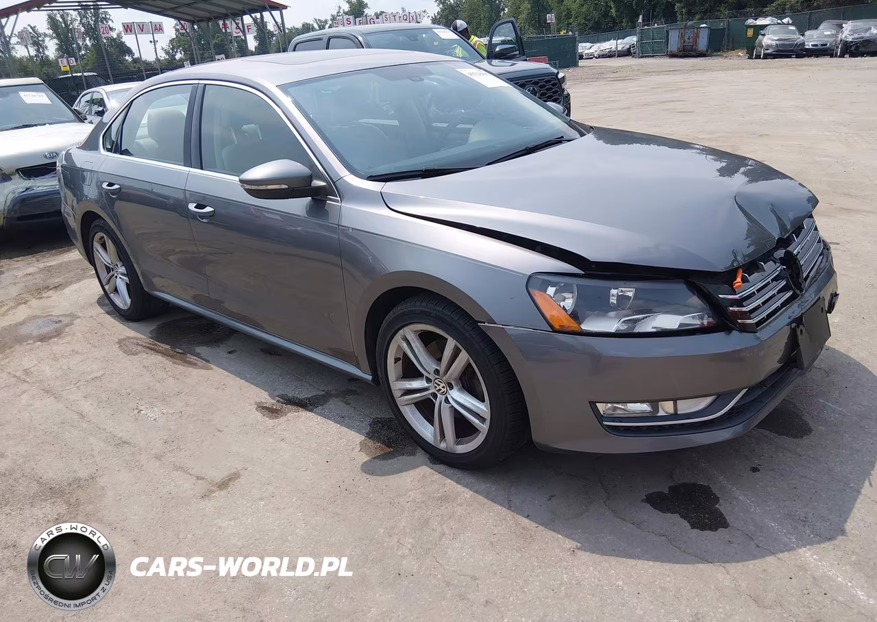 2012 Volkswagen Passat 3.6L V6 Se – zdjęcie 1 z 16