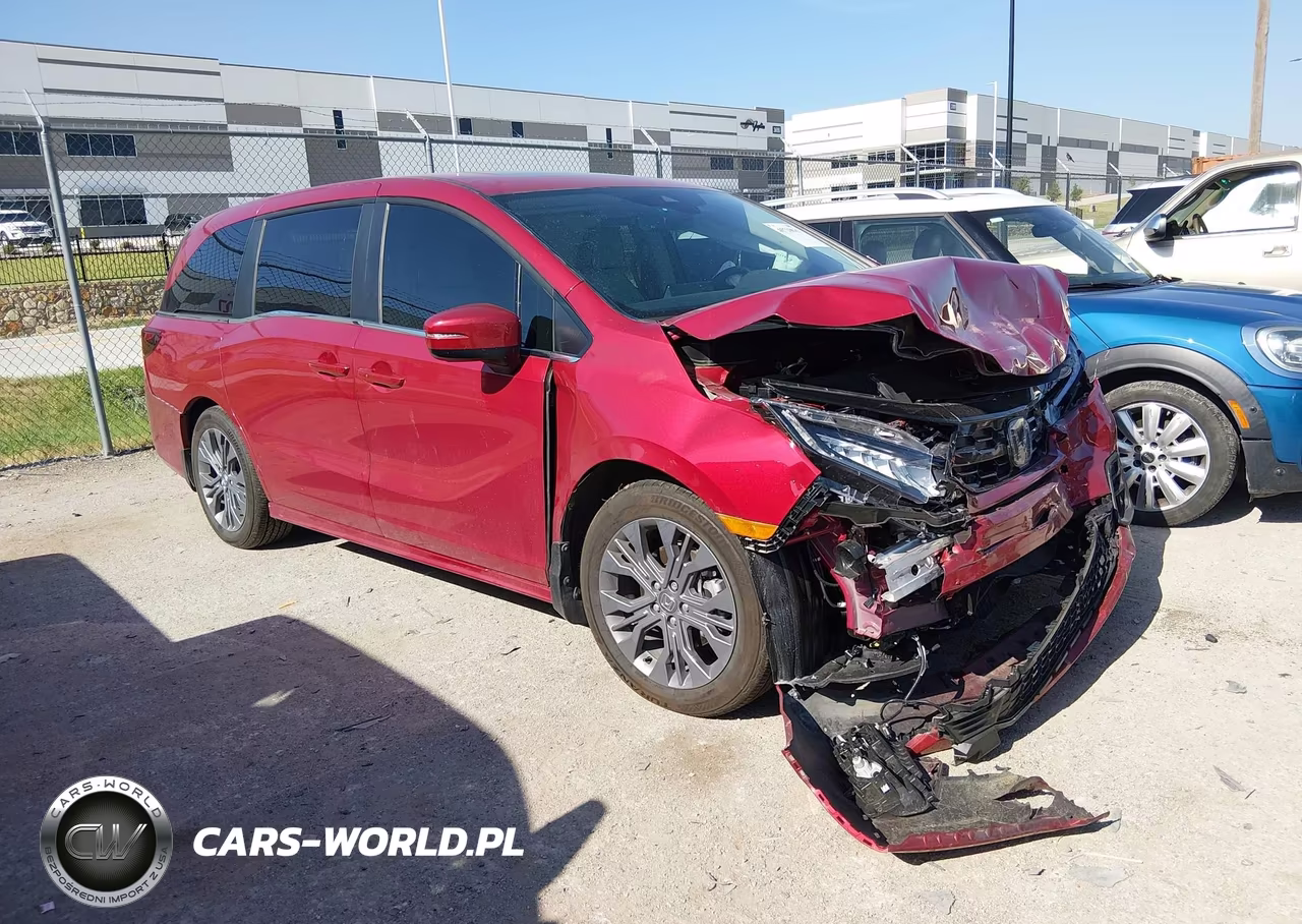 2025 Honda Odyssey Touring – zdjęcie 1 z 16