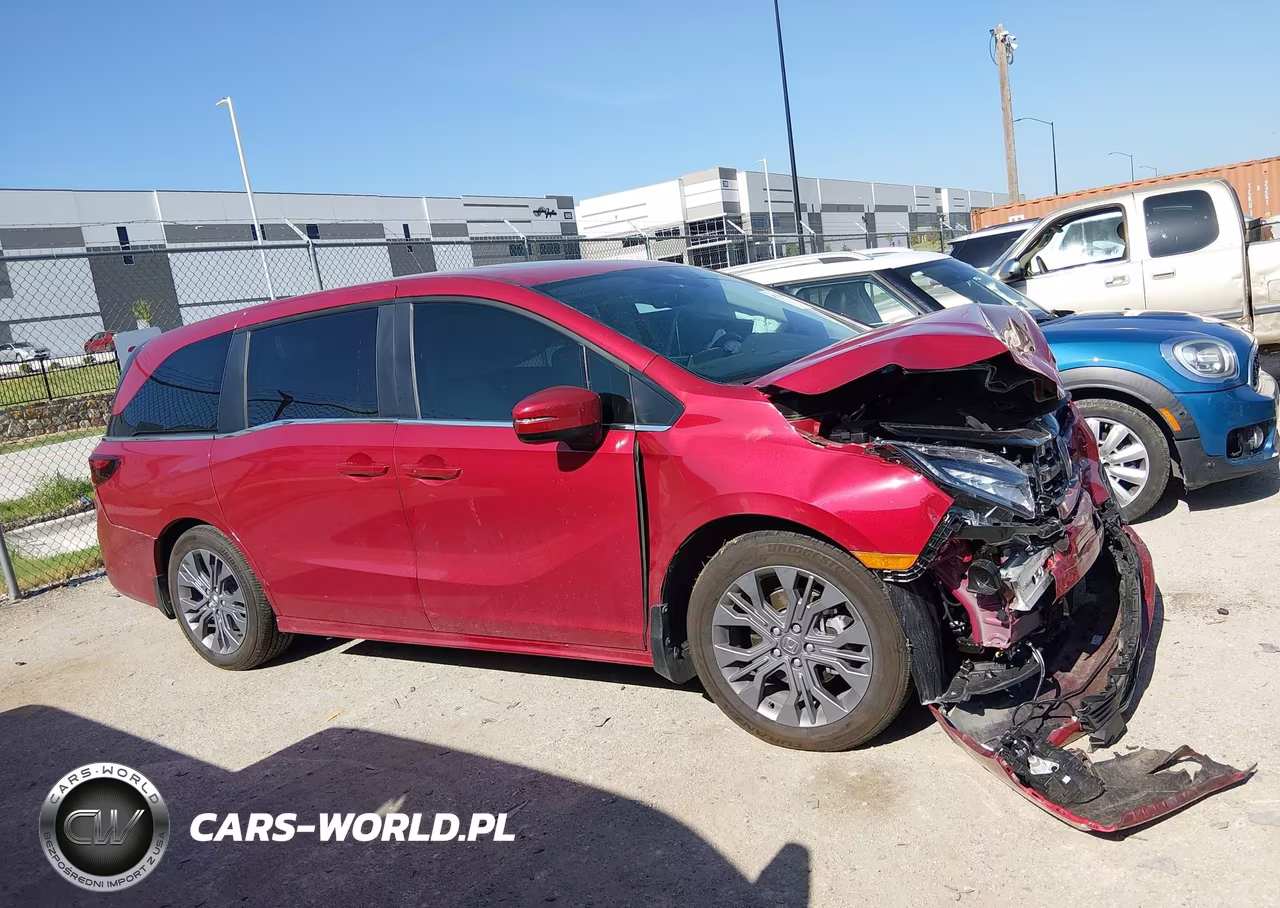 2025 Honda Odyssey Touring VIN:5FNRL6H80SB017557 - 13