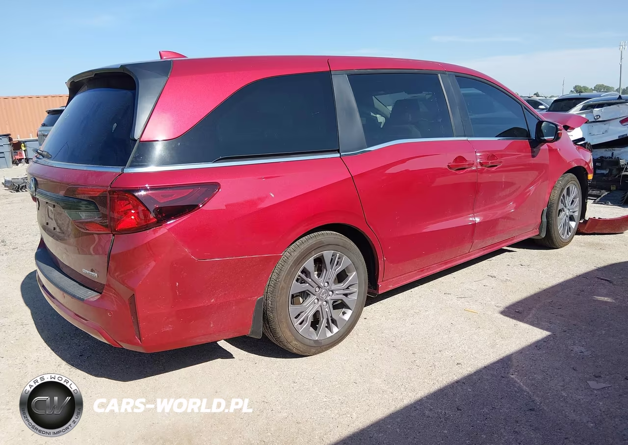2025 Honda Odyssey Touring VIN:5FNRL6H80SB017557 - 4