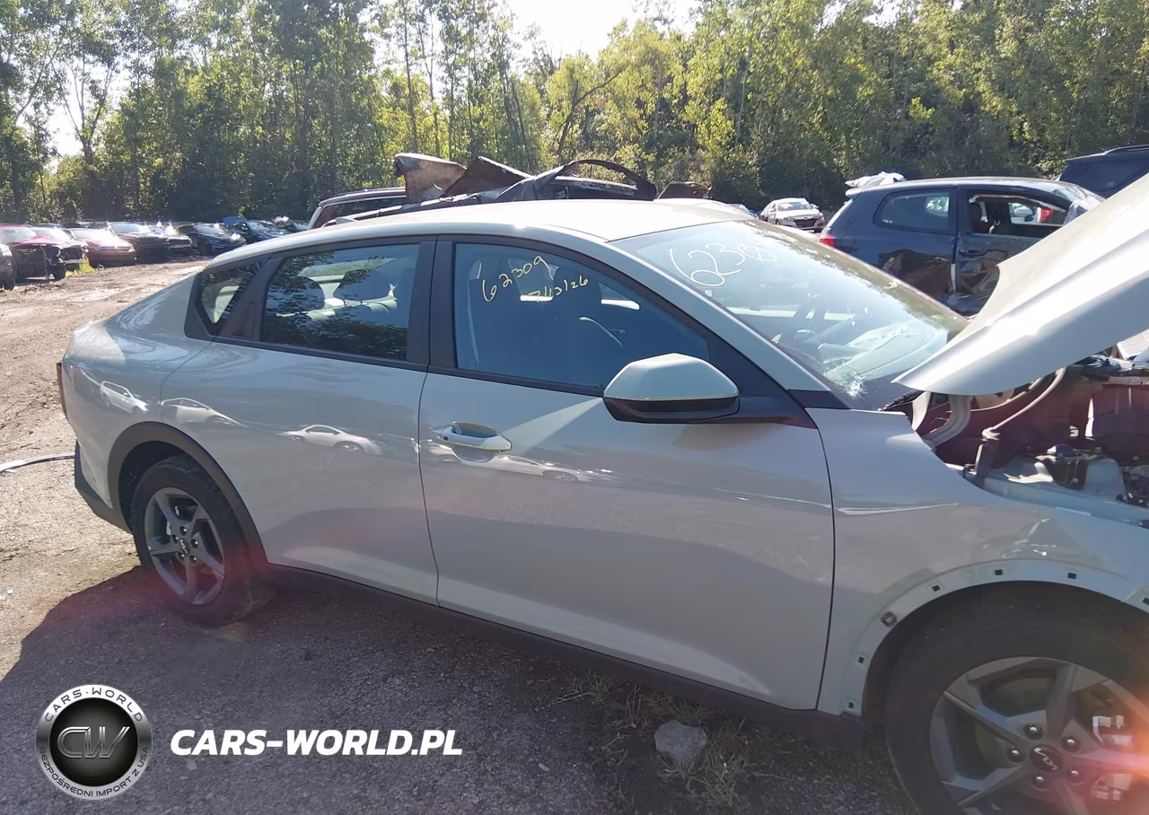 2026 Kia K4 Lxs VIN:3KPFT4DE0TE323488 - 14