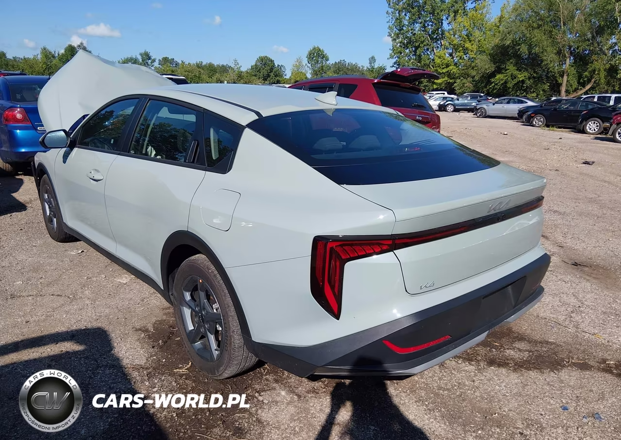 2026 Kia K4 Lxs VIN:3KPFT4DE0TE323488 - 3