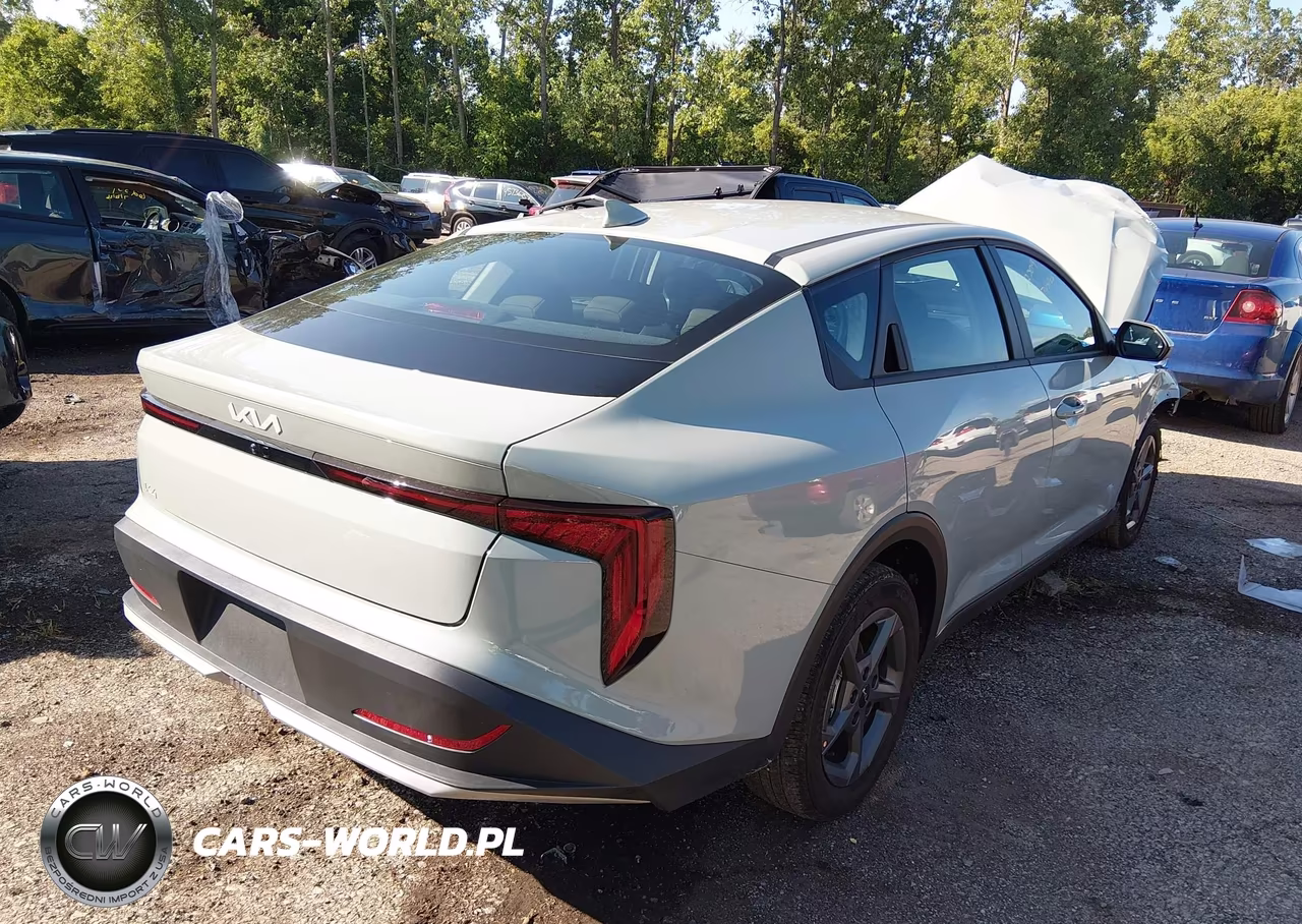 2026 Kia K4 Lxs VIN:3KPFT4DE0TE323488 - 4