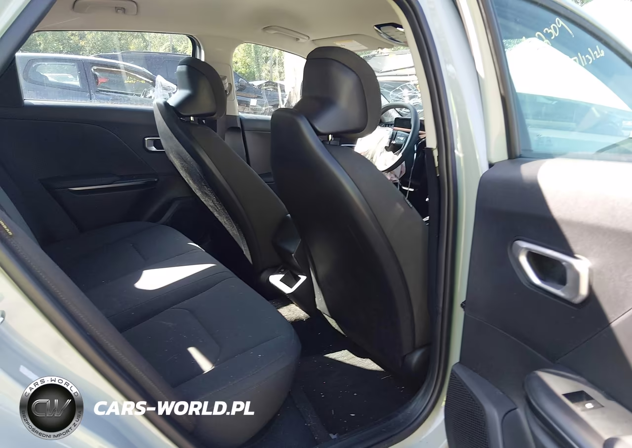 2026 Kia K4 Lxs VIN:3KPFT4DE0TE323488 - 8