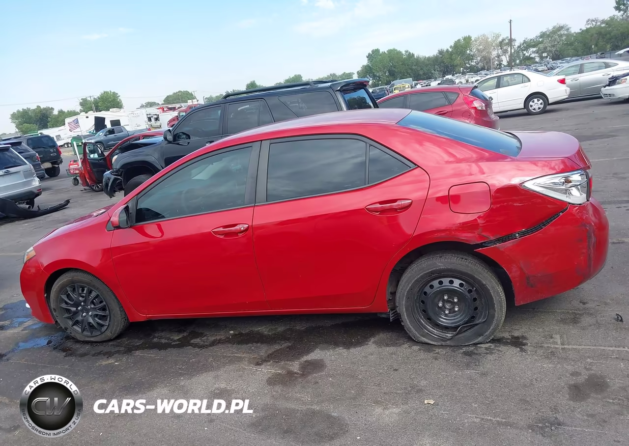 2015 Toyota Corolla Le VIN:2T1BURHE9FC297043 - 14