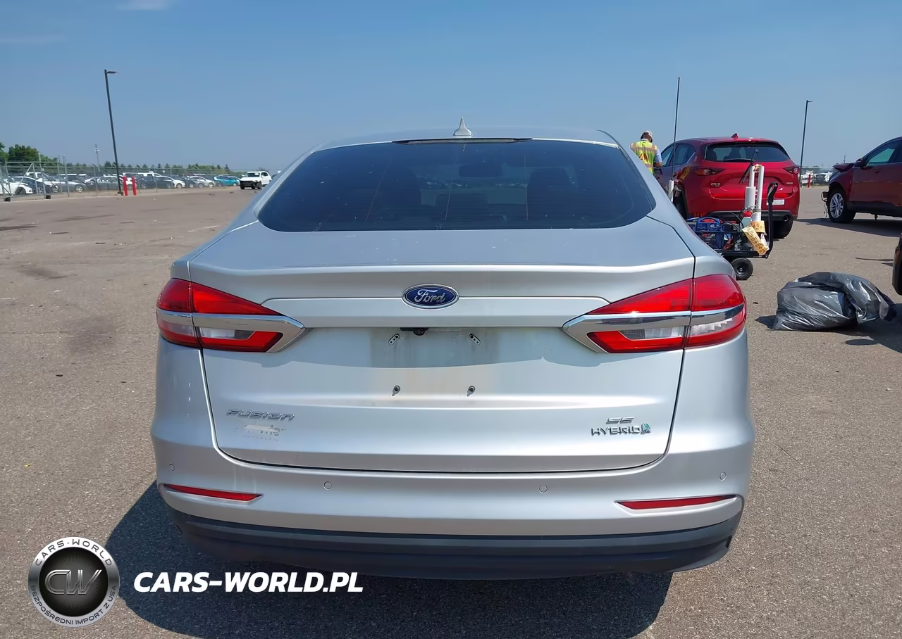 2019 Ford Fusion Hybrid Se VIN:3FA6P0LU5KR188026 - 16