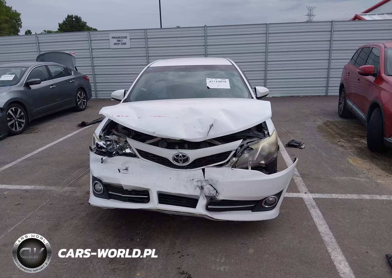 2014 Toyota Camry Se VIN:4T1BF1FK3EU844681 - 12