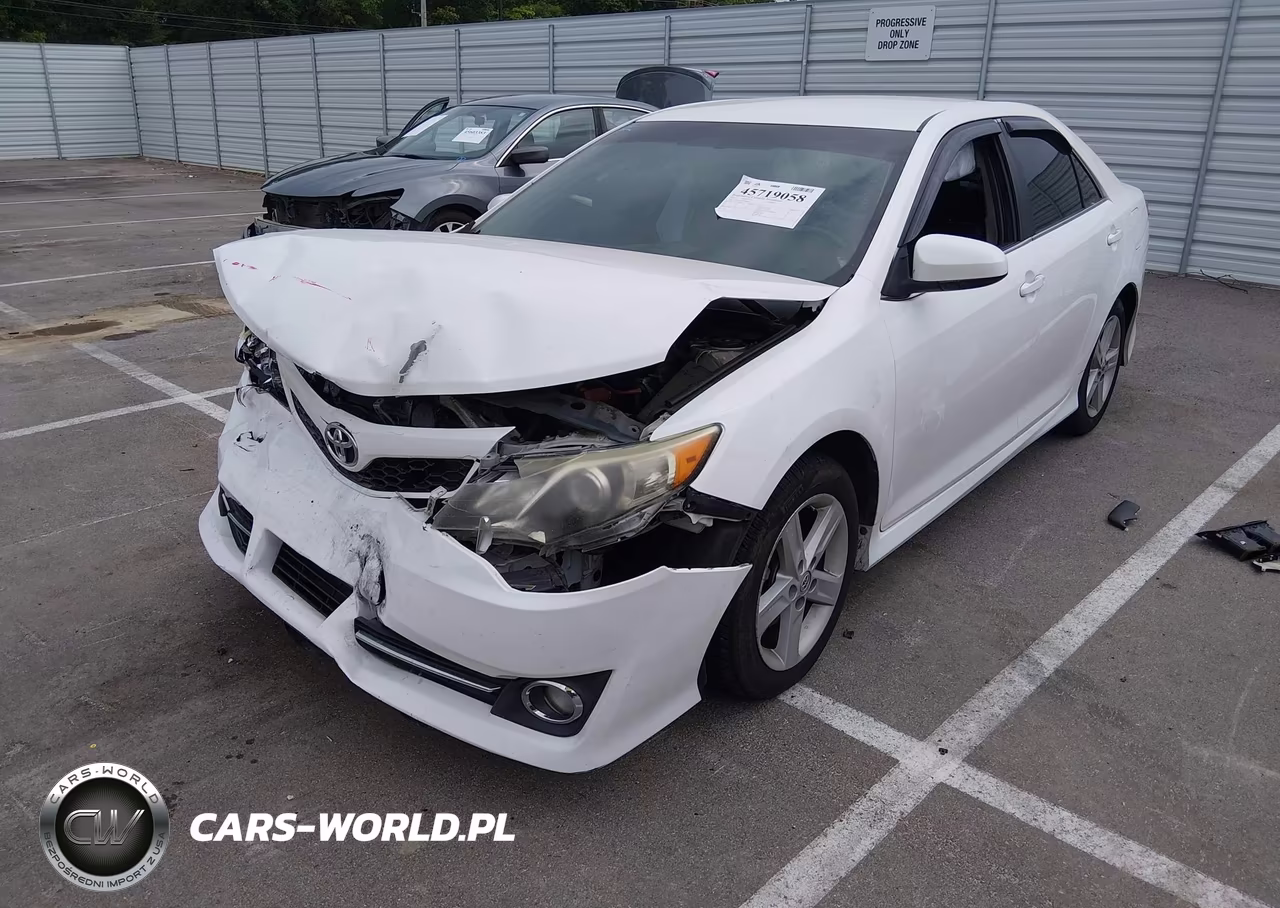 2014 Toyota Camry Se VIN:4T1BF1FK3EU844681 - 6