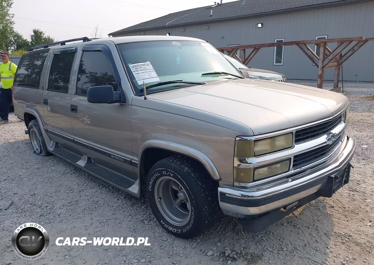 1999 Chevrolet Suburban Lt