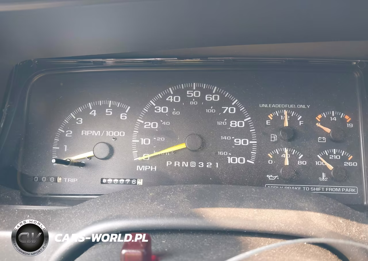 1999 Chevrolet Suburban Lt VIN:3GNEC16R8XG162920 - 7