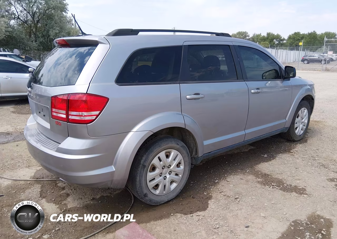 2018 Dodge Journey Se VIN:3C4PDCAB3JT236022 - 4