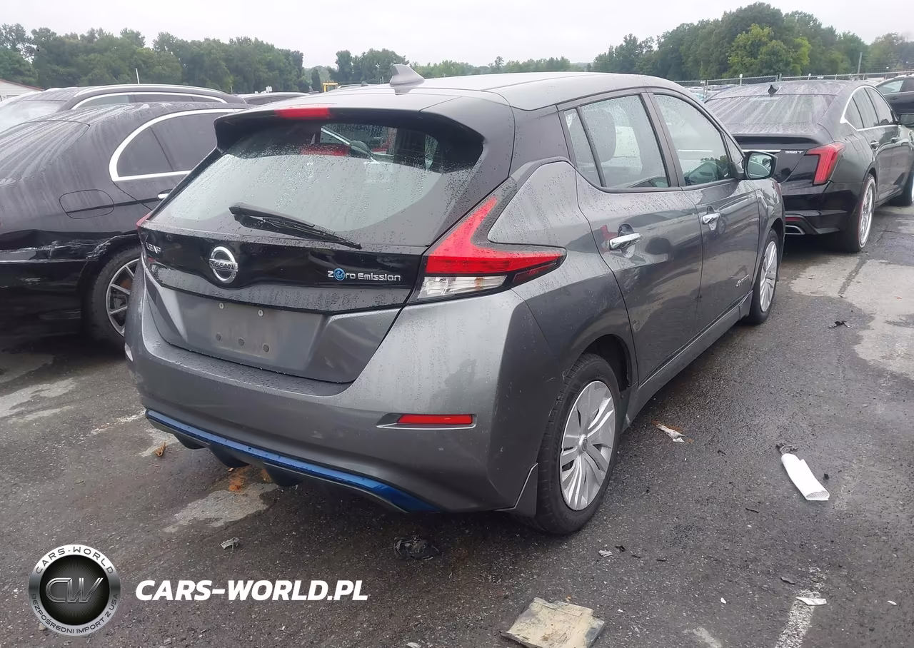 2018 Nissan Leaf S VIN:1N4AZ1CP8JC302330 - 4