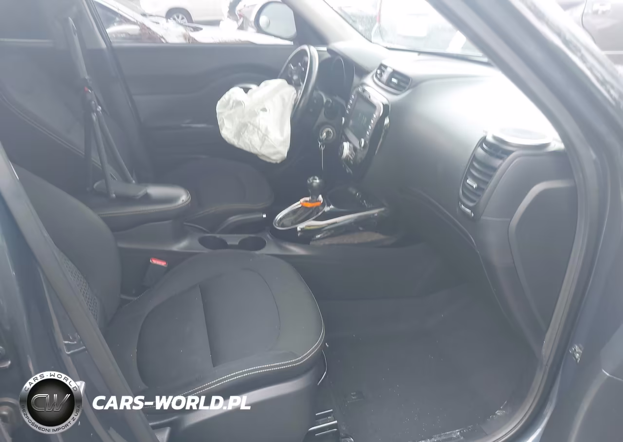 2016 Kia Soul + VIN:KNDJP3A58G7330630 - 5
